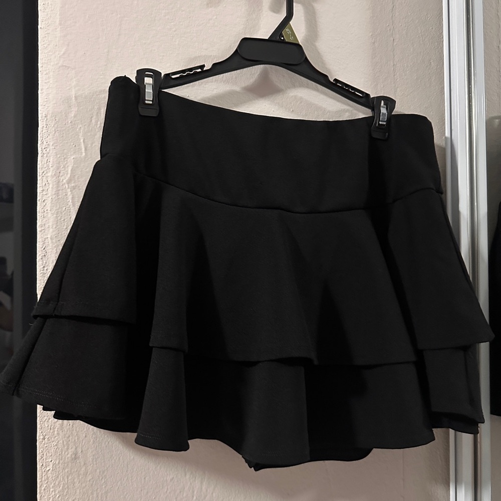 Elegant Black Tiered Skirt
